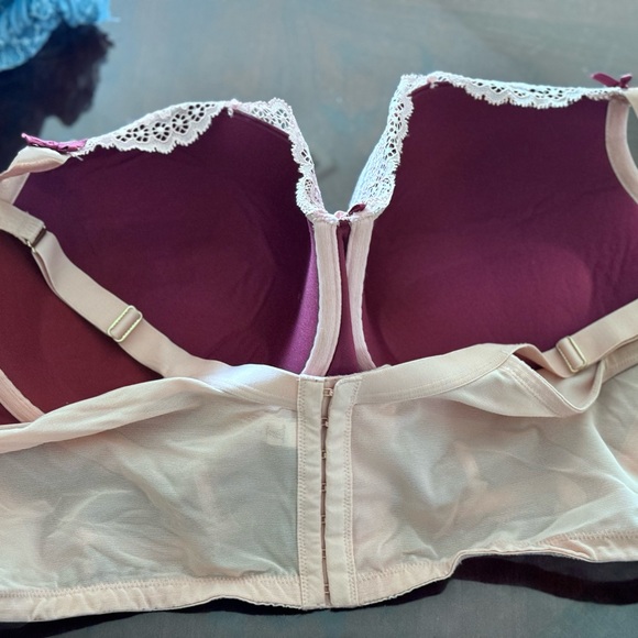 Lane Bryant Cacique Bra❤️ - Picture 2 of 2